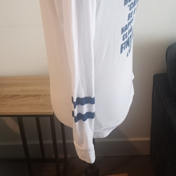 Fun beach lightweight top Swim wear. - Picture 5 of 6